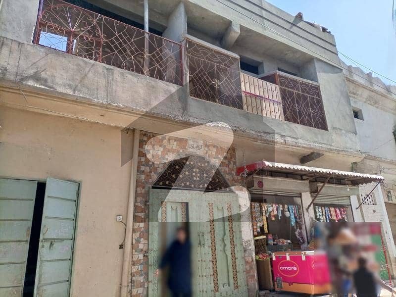 نوتھیہ جادید پشاور میں 6 کمروں کا 12 مرلہ مکان 4.3 کروڑ میں برائے فروخت۔