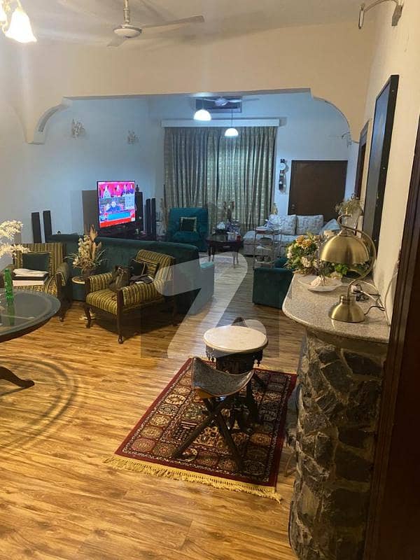 House For Sale In The Heart Of Islamabad