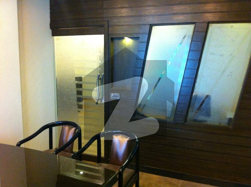 Office For Sale At Alamgir Road Bahaduarbad