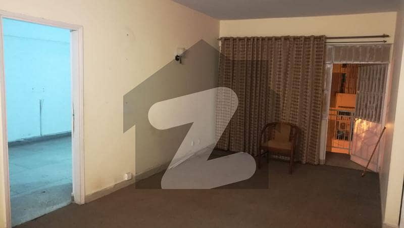 Shoaib Plaza 2nd Floor West Open Flat Is Available For Sale