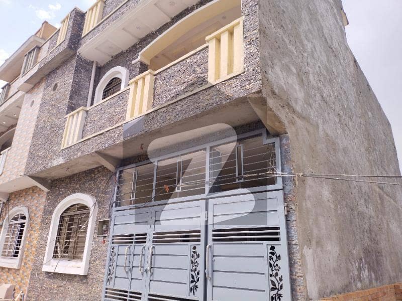 ہارلے سٹریٹ راولپنڈی میں 4 کمروں کا 5 مرلہ مکان 1.6 کروڑ میں برائے فروخت۔