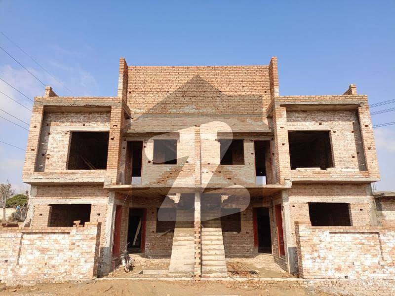 واہ کینٹ واہ میں 4 کمروں کا 5 مرلہ مکان 1.15 کروڑ میں برائے فروخت۔