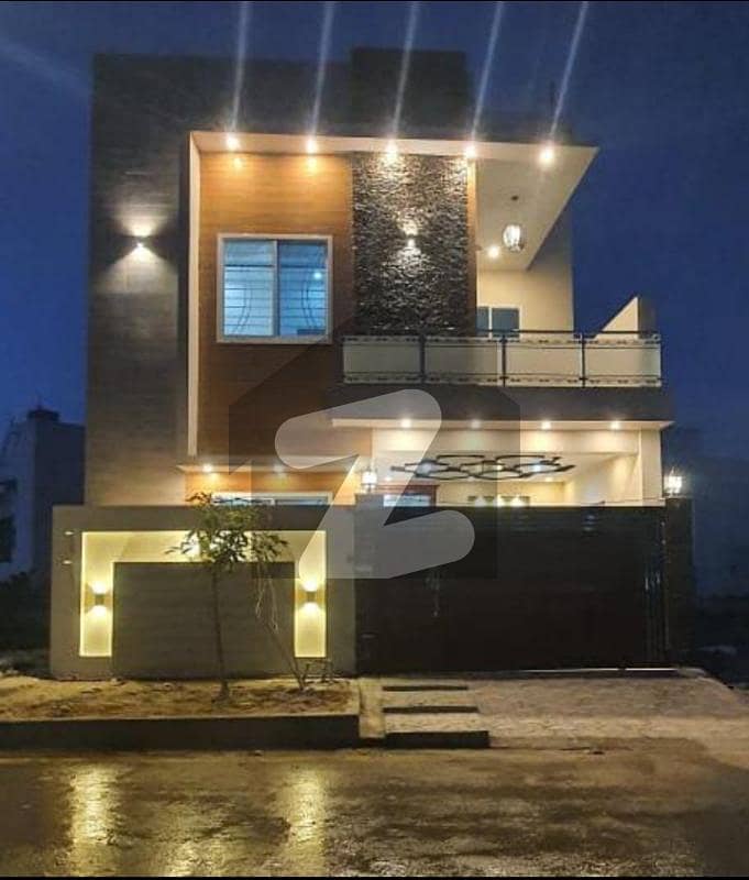 7 Marla Double Storey VIP Luxury House