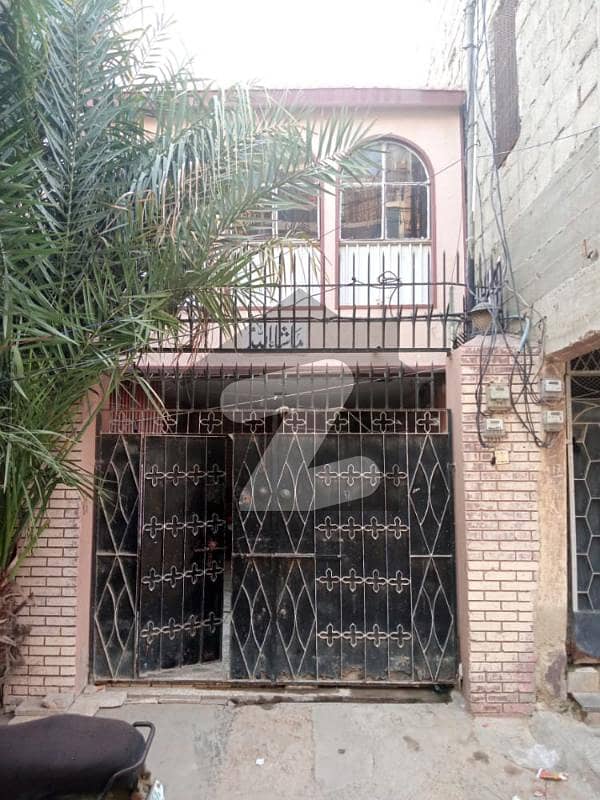 پاک کالونی سندھ انڈسٹریل ٹریڈنگ اسٹیٹ (ایس آئی ٹی ای) کراچی میں 8 کمروں کا 9 مرلہ مکان 2.42 کروڑ میں برائے فروخت۔