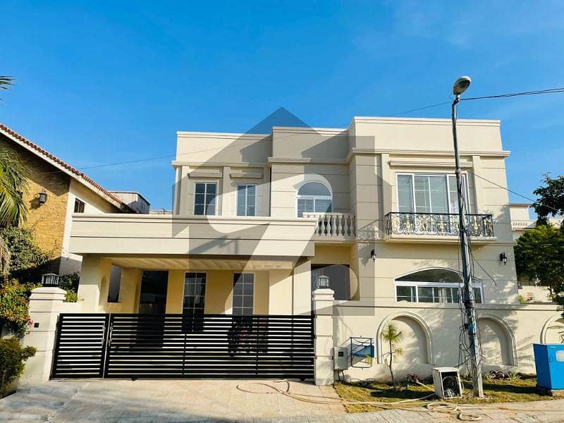 Kanal Corner House Available For Sale In Dha Phase 2 Islamabad