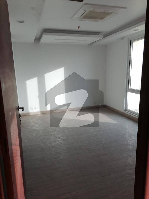 Gold Crest Flat 01 Bed Apartment Facing Main Road Beautiful Location Dha Phase 04