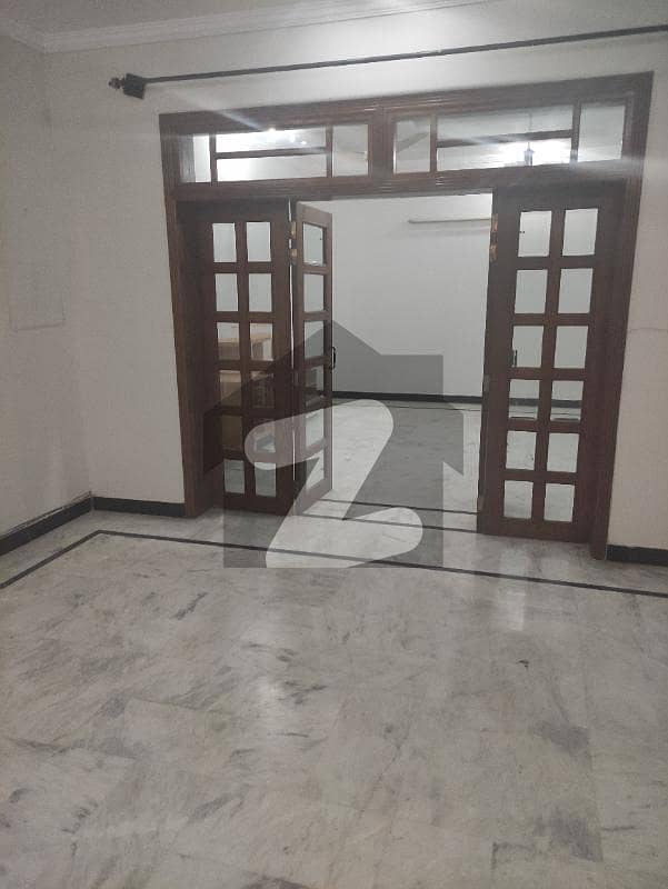 I-8 Near To Khachnar Park Fully Renovated Upper Portion With Servant Quarter Is For Rent At Ideal Location