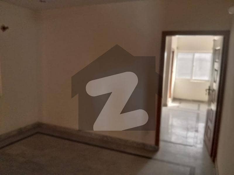 کورنگ ٹاؤن اسلام آباد میں 4 کمروں کا 8 مرلہ مکان 2.2 کروڑ میں برائے فروخت۔