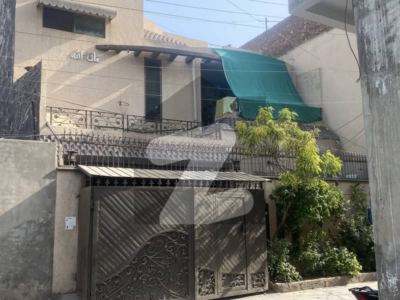 A House Of 1575 Square Feet In Lahore
