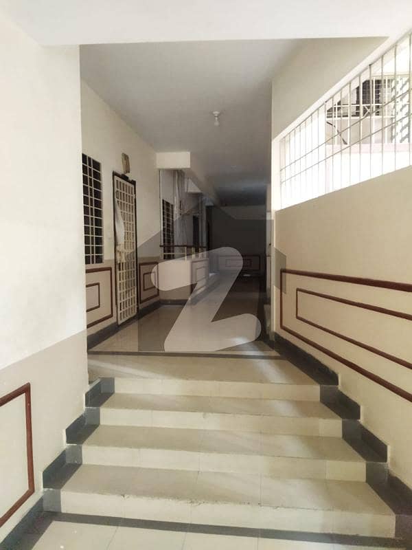 Lakhani Excellency Block-13 Gulshan 3 Bed Dd 1850 Sq/ft Nearby Hassan Square
