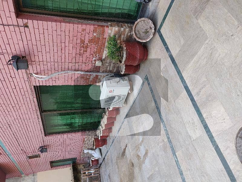 Gulshan Ali Colony Airport Road 10 Marla Upper Portion For Rent
