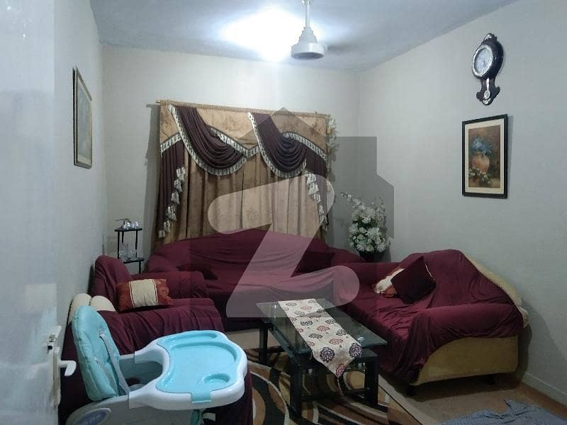 نارتھ ناظم آباد ۔ بلاک جے نارتھ ناظم آباد کراچی میں 2 کمروں کا 4 مرلہ فلیٹ 60 لاکھ میں برائے فروخت۔