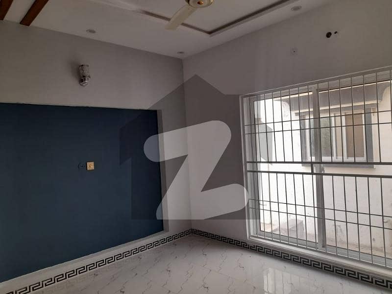 5 Marla Upper Portion On Rent Available In Bahria Town Lahore
