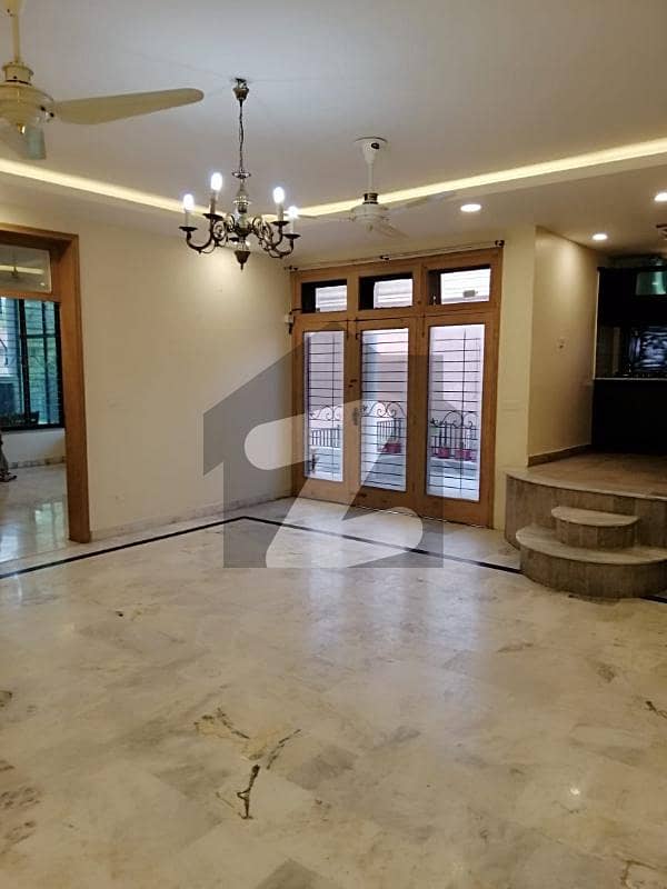 500 Sq/yd Luxury Renovated Upper Portion Available For Rent F 10 1