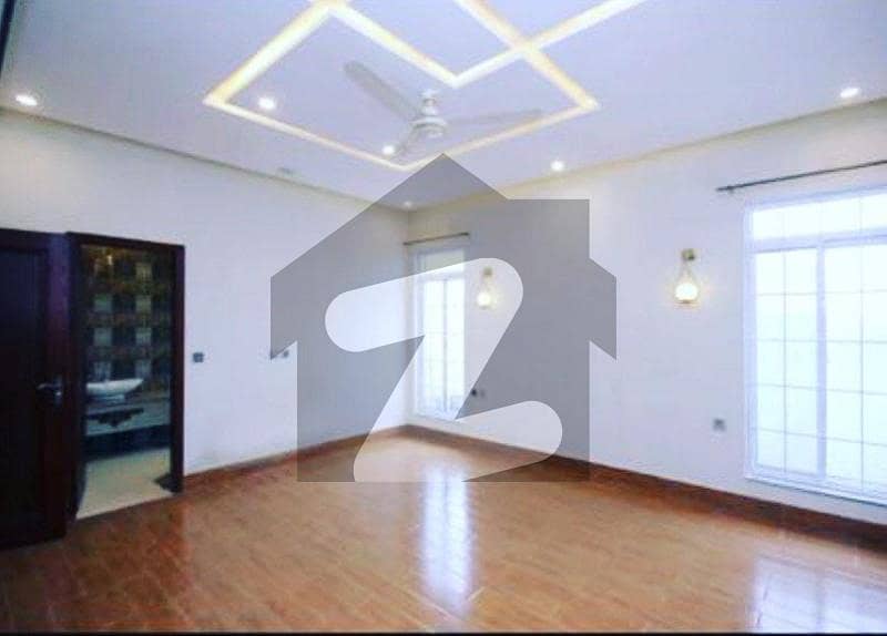 2 KANAL BRAND NEW HOUSE FOR SALE IN LAKE SECTOR M1