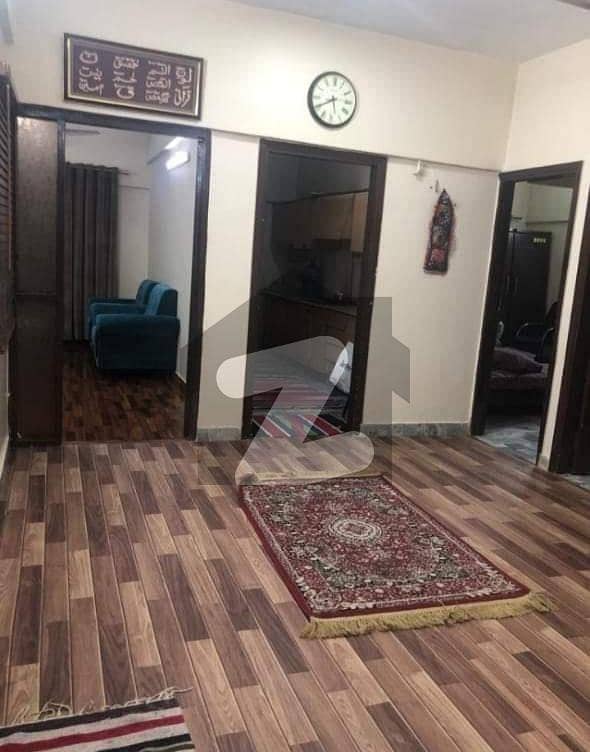 Flat Of 1000  Square Feet Is Available For Sale