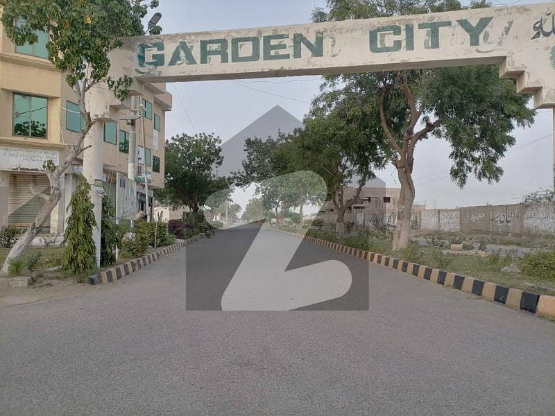 A Residential Plot Of 1080 Square Feet In Karachi