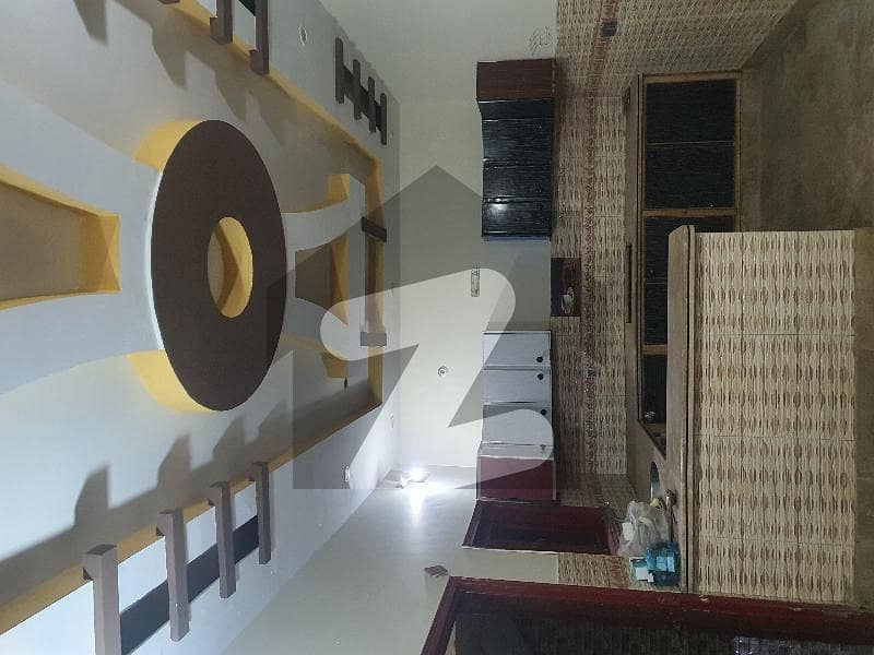 In Bufferzone - Sector 15-A/2 Of Karachi, A 1080 Square Feet Upper Portion Is Available