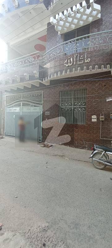 شالیمار ٹاؤن کاہنہ فیروزپور روڈ لاہور میں 5 کمروں کا 5 مرلہ مکان 1.5 کروڑ میں برائے فروخت۔