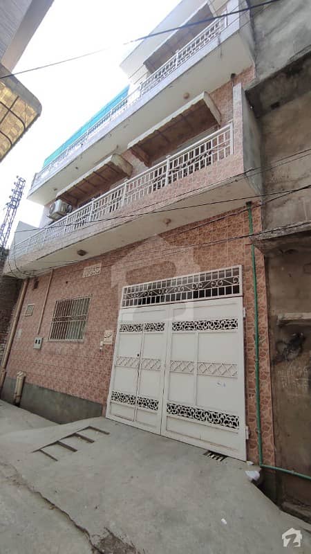 امرپورہ راولپنڈی میں 8 کمروں کا 5 مرلہ مکان 2 کروڑ میں برائے فروخت۔