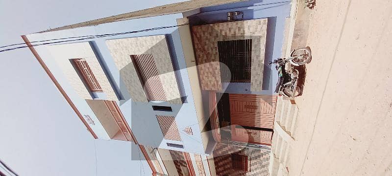 ملت گارڈن ملیر کراچی میں 6 کمروں کا 5 مرلہ مکان 1.75 کروڑ میں برائے فروخت۔