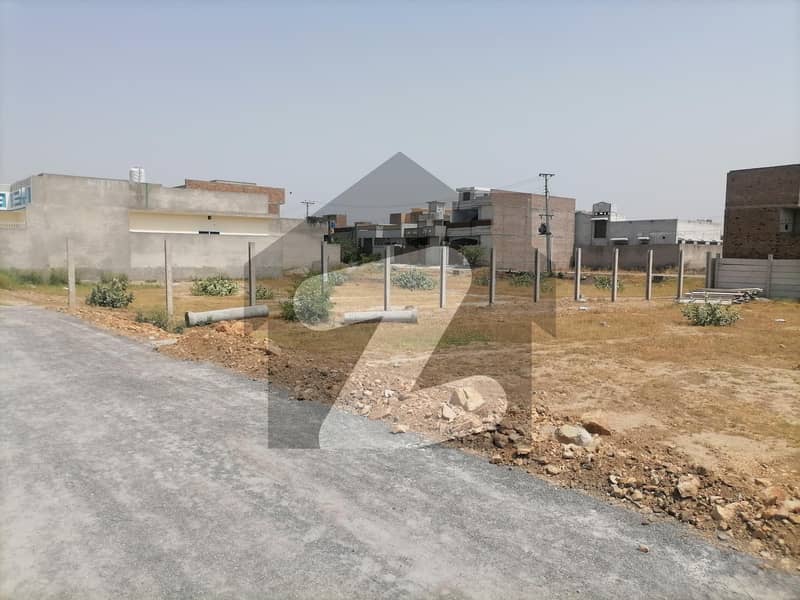 گلبرگ ٹاؤن مردان میں 5 مرلہ رہائشی پلاٹ 35.64 لاکھ میں برائے فروخت۔ گلبرگ ٹاؤن مردان میں 5 مرلہ رہائشی پلاٹ 35.64 لاکھ میں برائے فروخت۔