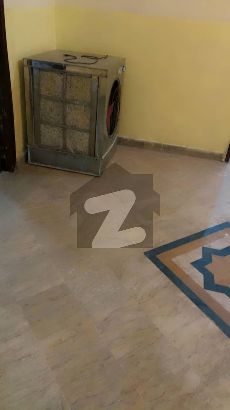 Reasonably-Priced 500 Square Feet Room In Johar Town Phase 2 - Block H1, Lahore Is Available As Of Now