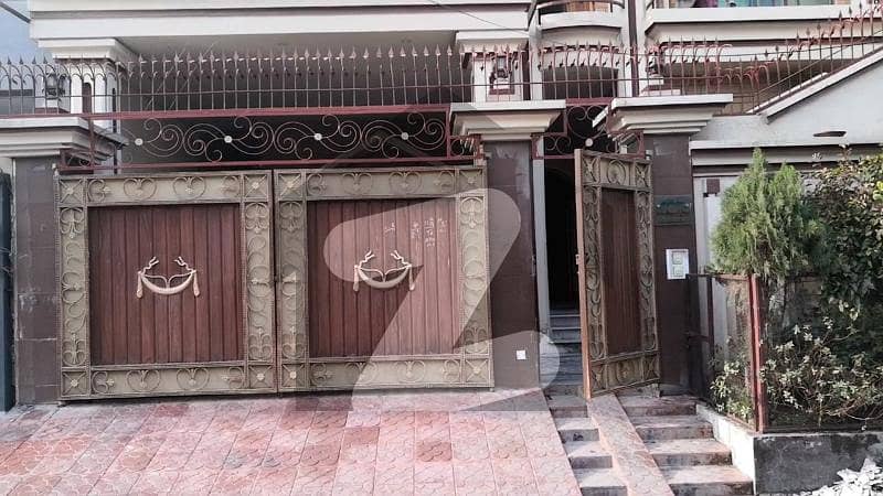 Upper Portion Of 2250 Square Feet For Rent In Aqsa Town