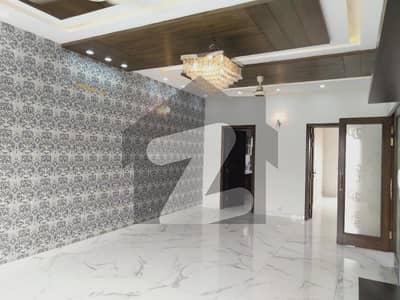 Seven Marla Beautiful House For Rent In Dha Phase 5