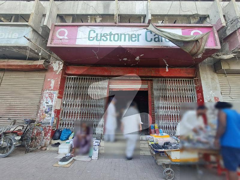 عبداللہ ہارون روڈ کراچی میں 8 مرلہ دکان 26 لاکھ میں کرایہ پر دستیاب ہے۔