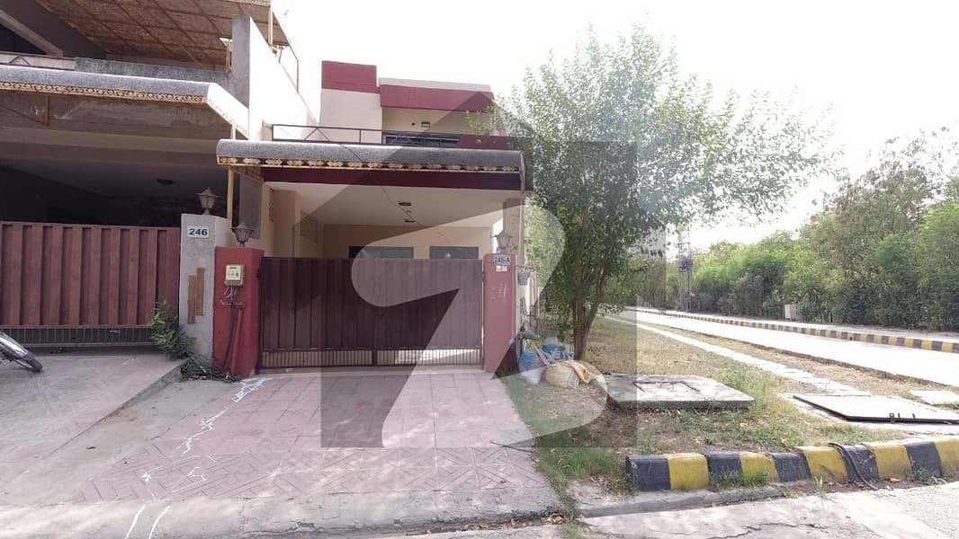 عسکری 13 راولپنڈی میں 3 کمروں کا 5 مرلہ مکان 2.65 کروڑ میں برائے فروخت۔