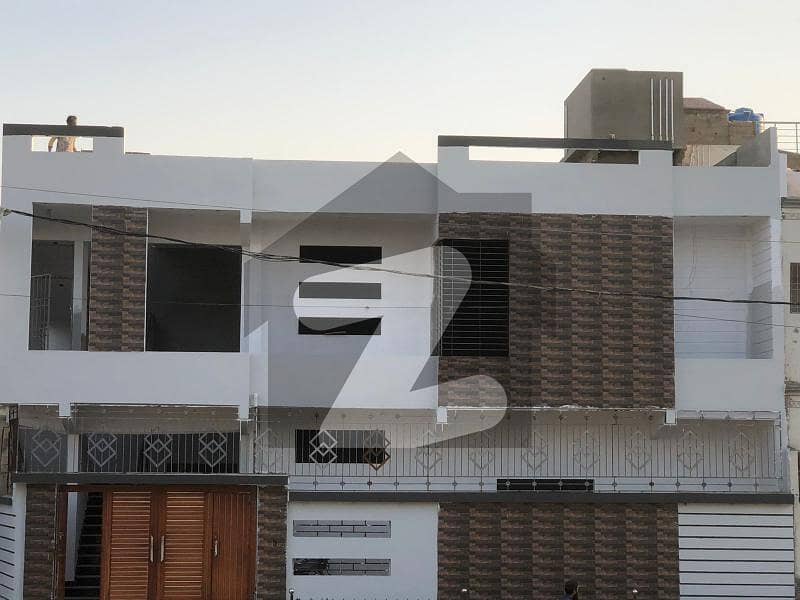 سُرجانی ٹاؤن - سیکٹر 4ڈی سُرجانی ٹاؤن گداپ ٹاؤن کراچی میں 6 کمروں کا 6 مرلہ مکان 1.65 کروڑ میں برائے فروخت۔