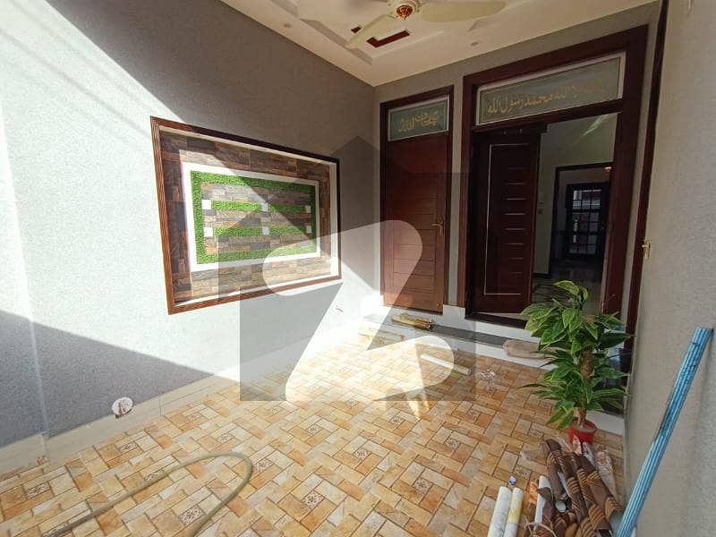 5 Marla Brand New Luxury Modern House House For Sale Central Park