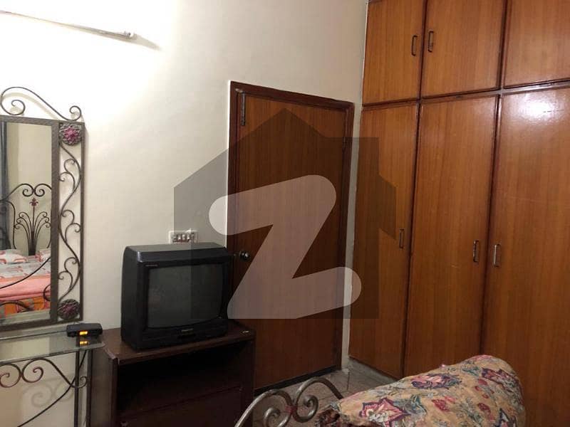 2 Rooms Available For Rent In Dha Phase 2 S Block Lahore