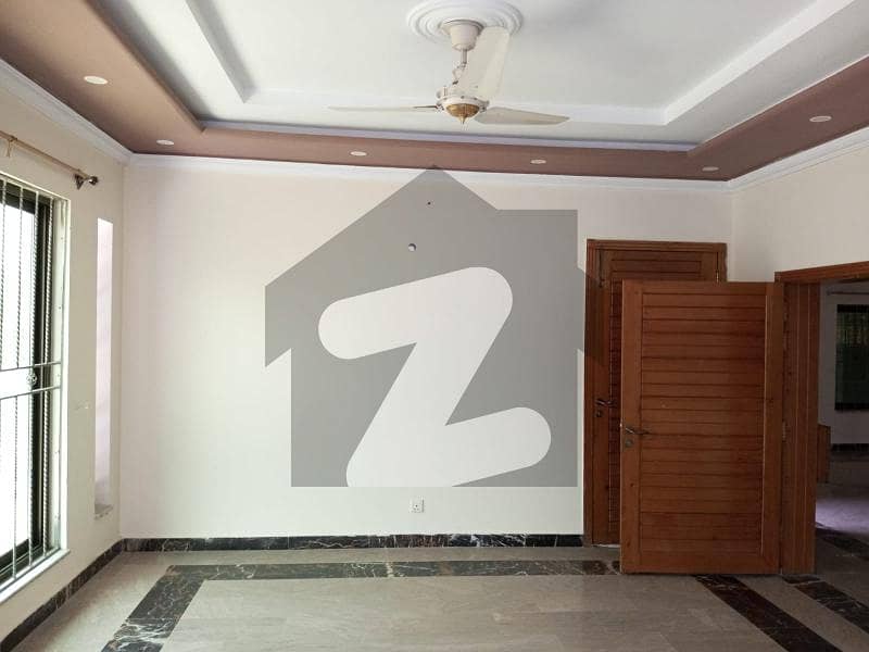 Ideal House In Islamabad Available For Rs. 400,000