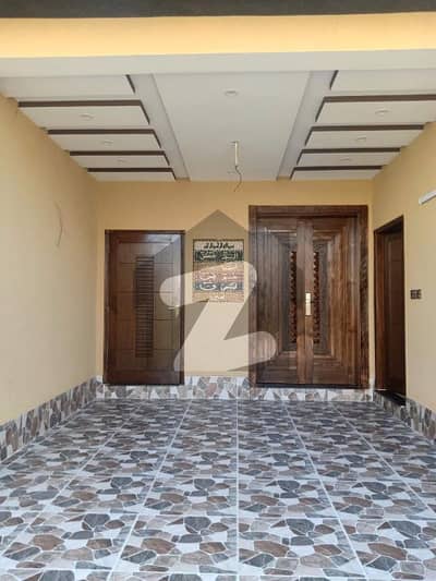 5 MARLA TRIPLE STORY BRAND NEW HOUSE FOR SALE IN EDEN BOULEVARD COLLEGE ROAD LAHORE.