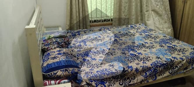 مزنگ چونگی مزنگ لاہور میں 2 کمروں کا 3 مرلہ فلیٹ 55 لاکھ میں برائے فروخت۔
