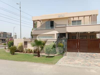 ڈی ایچ اے فیز 6 - بلاک ای فیز 6 ڈیفنس (ڈی ایچ اے) لاہور میں 3 کمروں کا 1 کنال زیریں پورشن 1 لاکھ میں کرایہ پر دستیاب ہے۔ ڈی ایچ اے فیز 6 - بلاک ای فیز 6 ڈیفنس (ڈی ایچ اے) لاہور میں 3 کمروں کا 1 کنال زیریں پورشن 1 لاکھ میں کرایہ پر دستیاب ہے۔