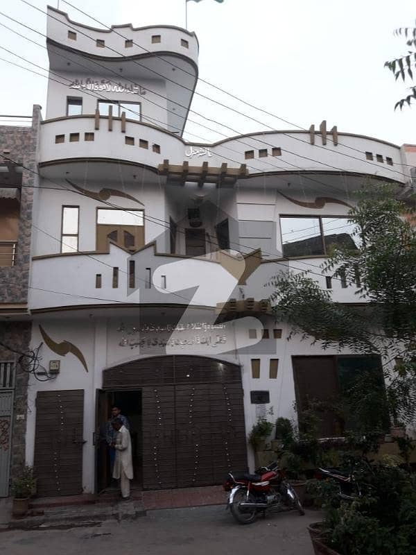 شازو ہاؤسنگ کالونی جی ٹی روڈ لاہور میں 7 کمروں کا 7 مرلہ مکان 3.9 کروڑ میں برائے فروخت۔