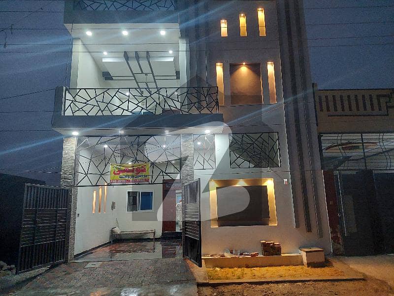 ال-رحیم ٹاؤن بہاولپور میں 3 کمروں کا 5 مرلہ مکان 95 لاکھ میں برائے فروخت۔