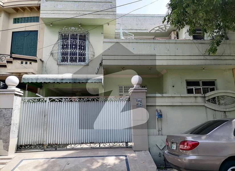 10 Marla House Ground-Portion For Rent in Wapda Town Gujranwala Block-B4
