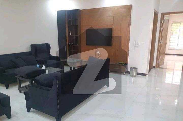 ماڈل سٹی ون کینال روڈ فیصل آباد میں 3 کمروں کا 3 مرلہ مکان 95 لاکھ میں برائے فروخت۔