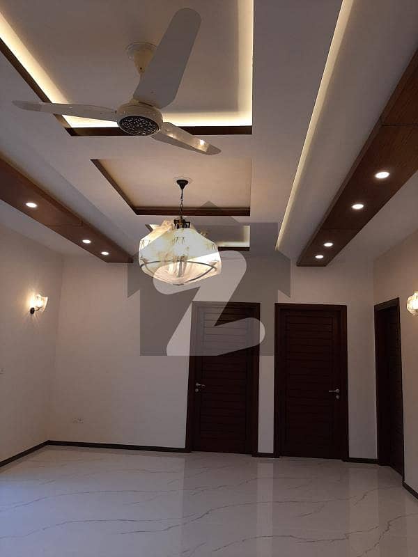Apartment For Rent  3 Bed Dd Bukhari Commercial