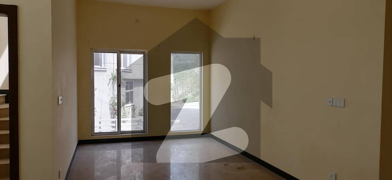 Bahria Enclave Sector N 05 Marla House Available For Rent