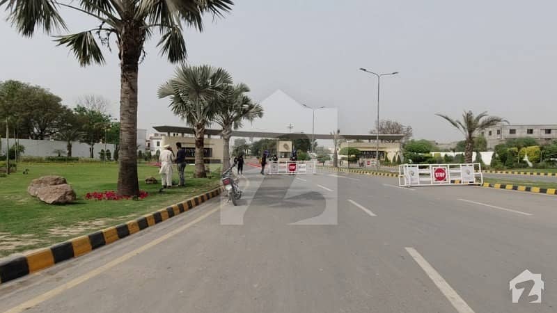 پارک ویو سٹی ۔ پلاٹینم بلاک پارک ویو سٹی لاہور میں 5 مرلہ رہائشی پلاٹ 52 لاکھ میں برائے فروخت۔