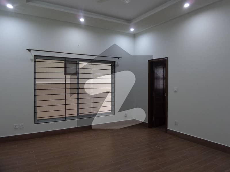 Gorgeous 788 Square Feet House For sale Available In Lalazar 2