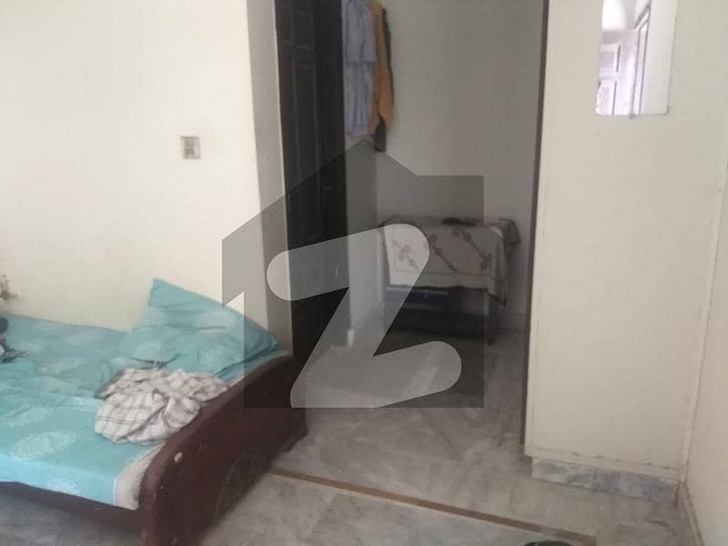 One Bedroom On Rent Only For Single Person In Pwd