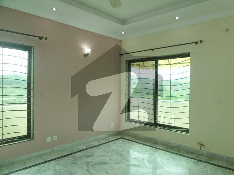 2250 Square Feet Lower Portion In Walait Homes Of Walait Homes Is Available For Rent