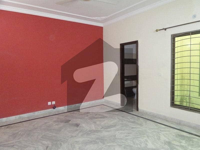 10 Marla Upper Portion In Gulraiz Housing Scheme For rent At Good Location
