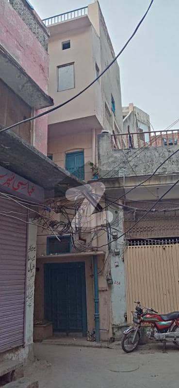 انارکلی لاہور میں 4 کمروں کا 2 مرلہ مکان 1.6 کروڑ میں برائے فروخت۔